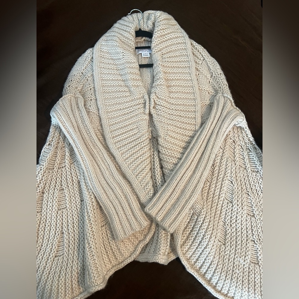 Sweater cardigan
